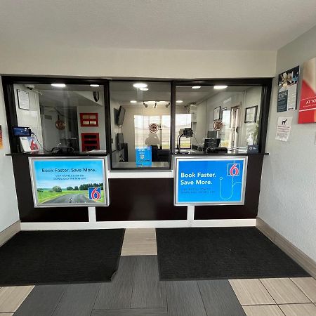 Motel 6-Wichita, Ks - Airport Ngoại thất bức ảnh