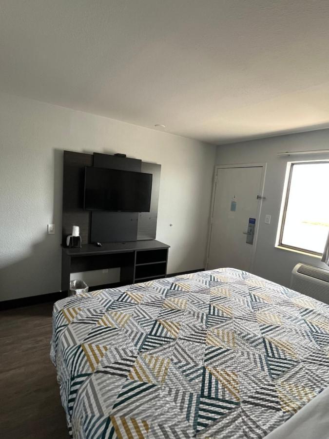 Motel 6-Wichita, Ks - Airport Ngoại thất bức ảnh