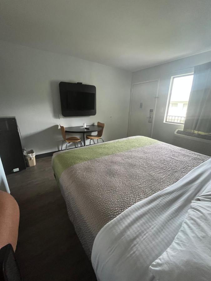 Motel 6-Wichita, Ks - Airport Ngoại thất bức ảnh